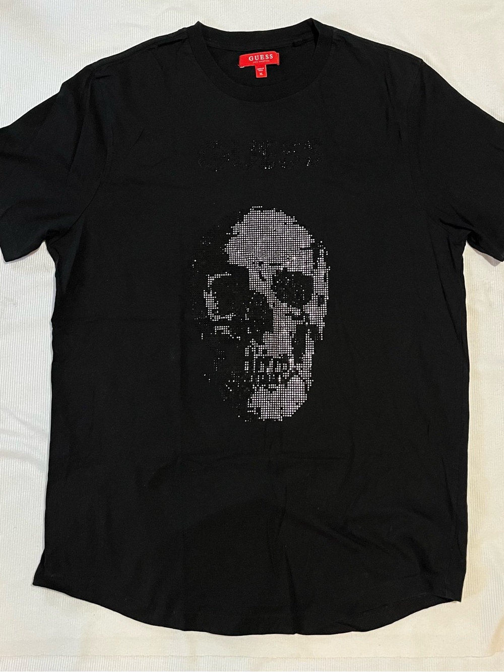 Women’s GUESS Black T-shirt Rhinestone Skull Graphic Halloween Size XL